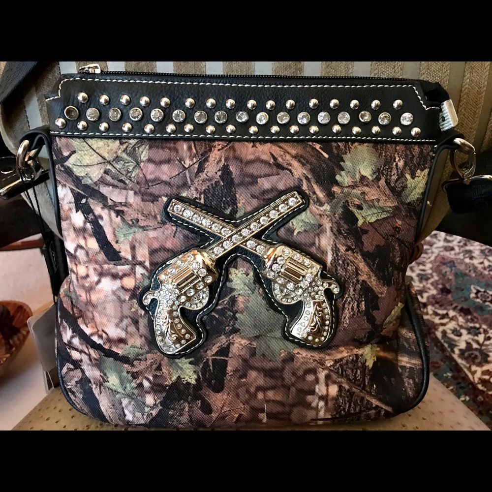 Mountain West Concealed Handgun Purse
